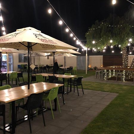 The Anglers Inn Валлару Экстерьер фото